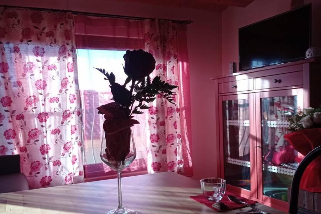 Happy Home Hosting รีเอติ ภายนอก รูปภาพ